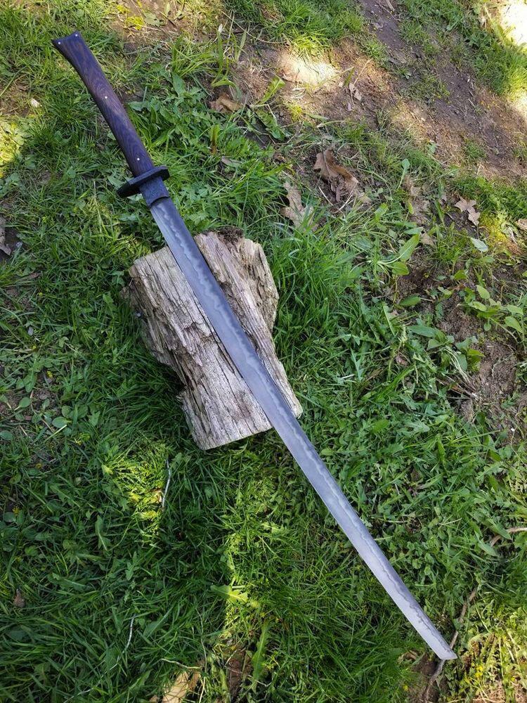 A BEAUTIFULL CUSTOM HANDMADE -30" D2 STEEL HUNTING GORGEOUS KATANA SWORD