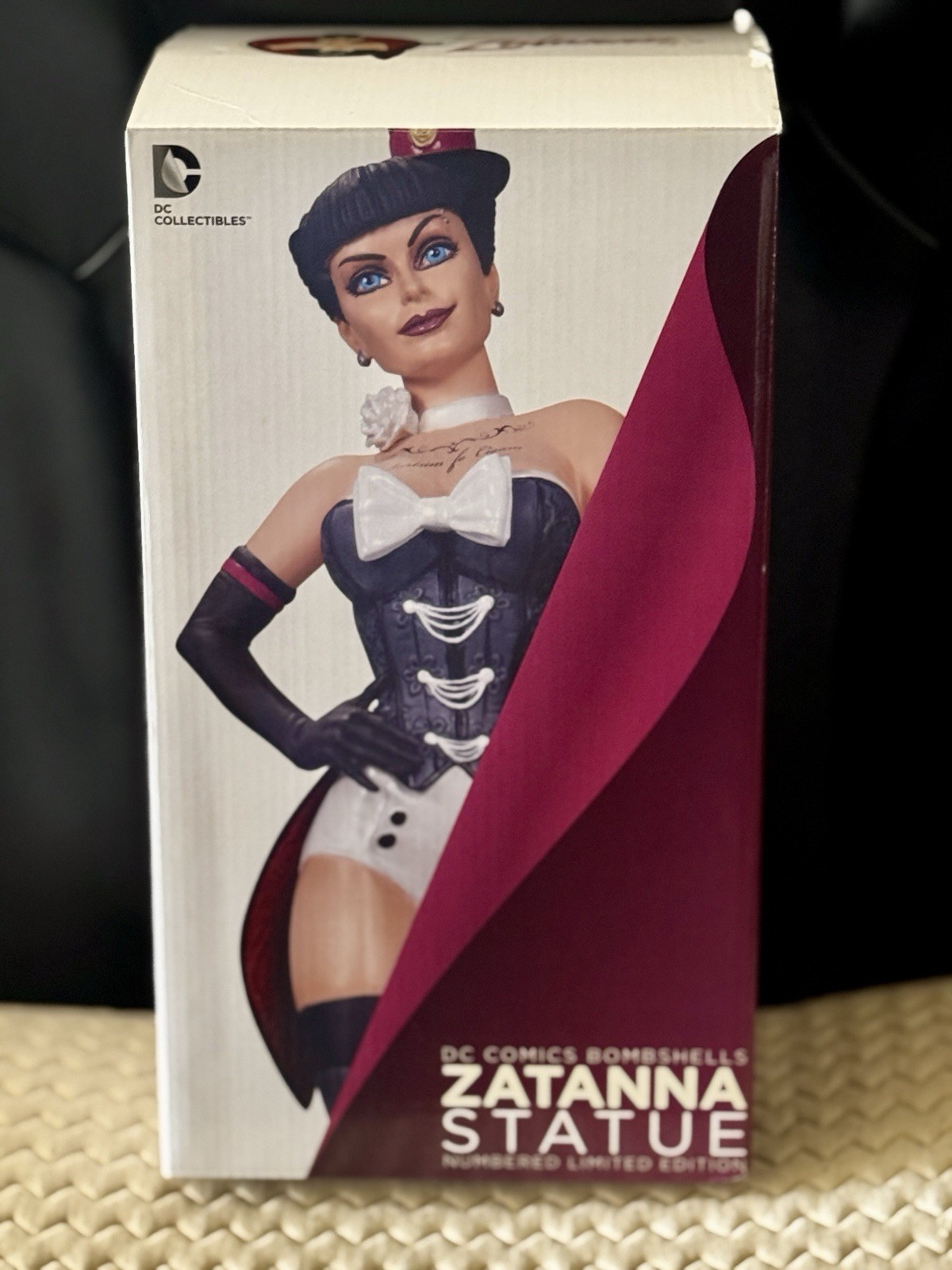 Bombshells Zatanna Statue 0014/5200 DC Collectibles Ant Lucia NEW LOW Number Bombshells Zatanna Statue 0014/5200 DC Collectibles Ant Lucia NEW LOW Number
