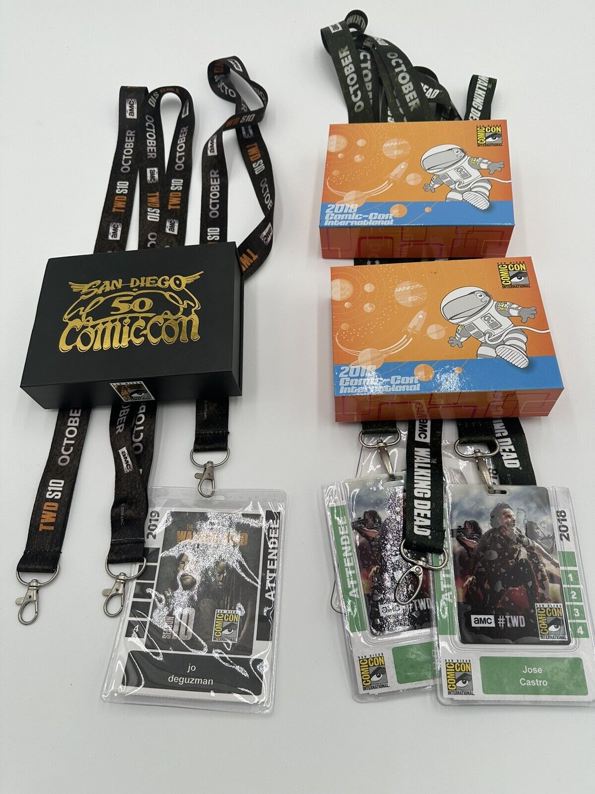 SDCC 2018-19 AMC The Walking Dead Comic Con Lanyard Welcome BOX, PIN, BOOKLET