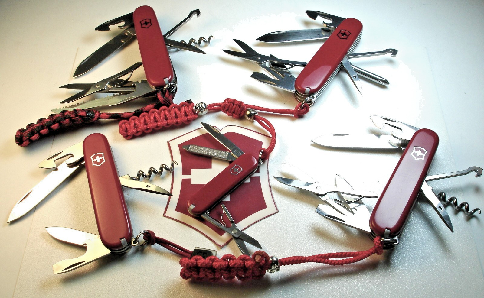 LOT of 5 VICTORINOX COLLECTORS GIFT SET  SWISS ARMY MULTIFUNCTION POCKET KNIVES