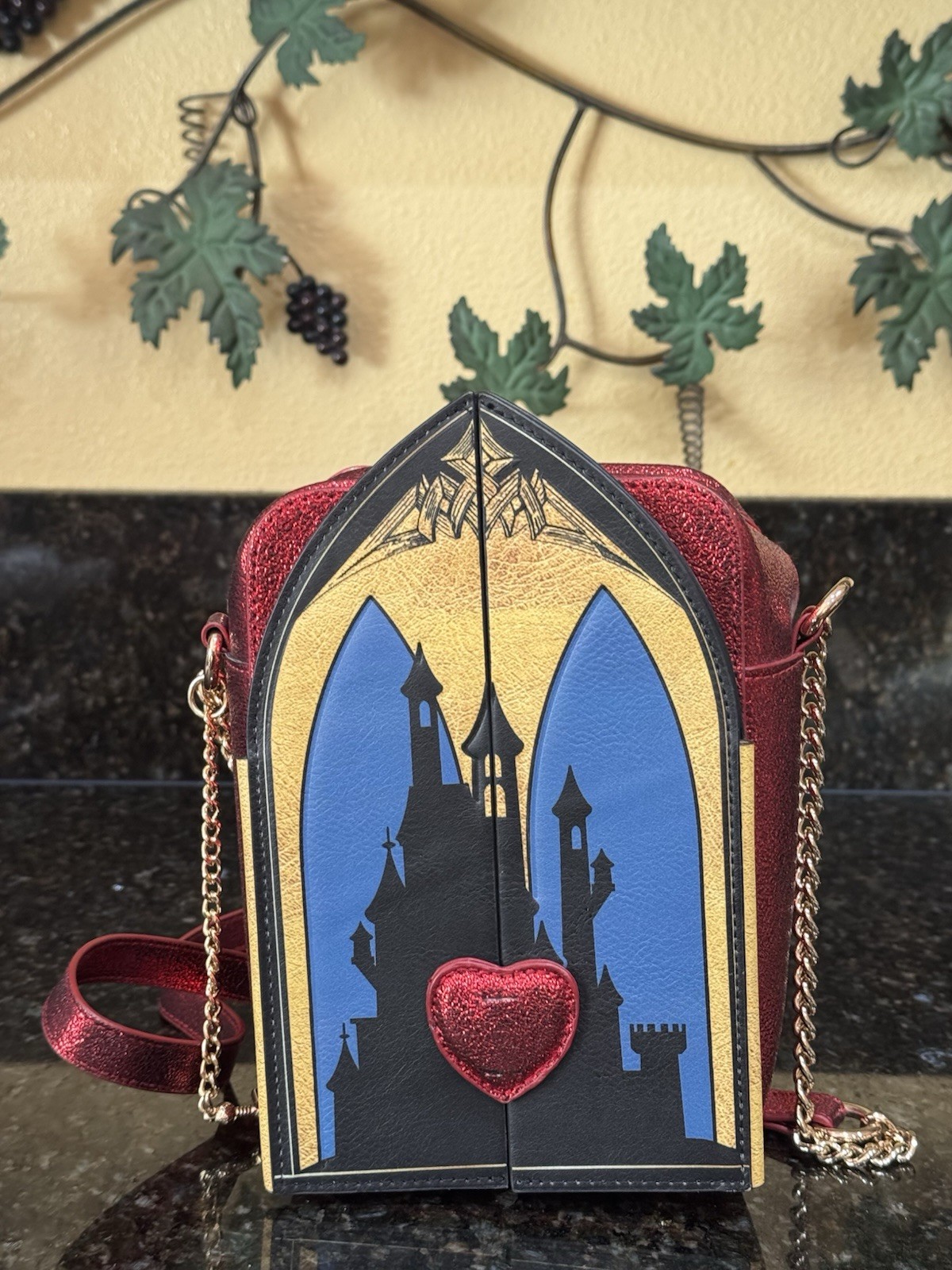 Danielle Nicole Disney Evil Queen Castle Heart Crossbody Bag NWOT Danielle Nicole Disney Evil Queen Castle Heart Crossbody Bag NWOT