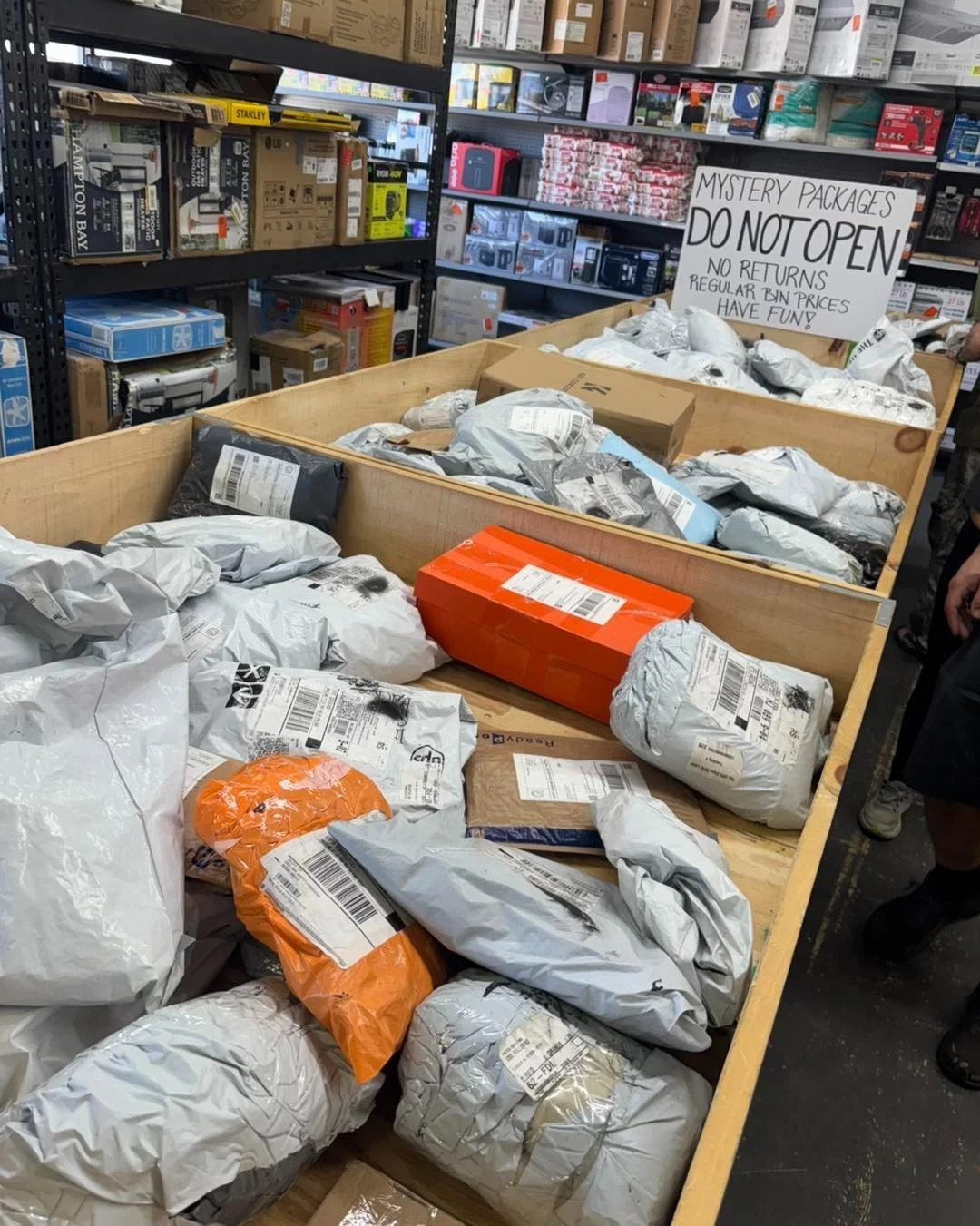 Walmart Amazon Tiktok Ebay Overstock Box – Random Mystery Mixed Lots Walmart Amazon Tiktok Ebay Overstock Box – Random Mystery Mixed Lots