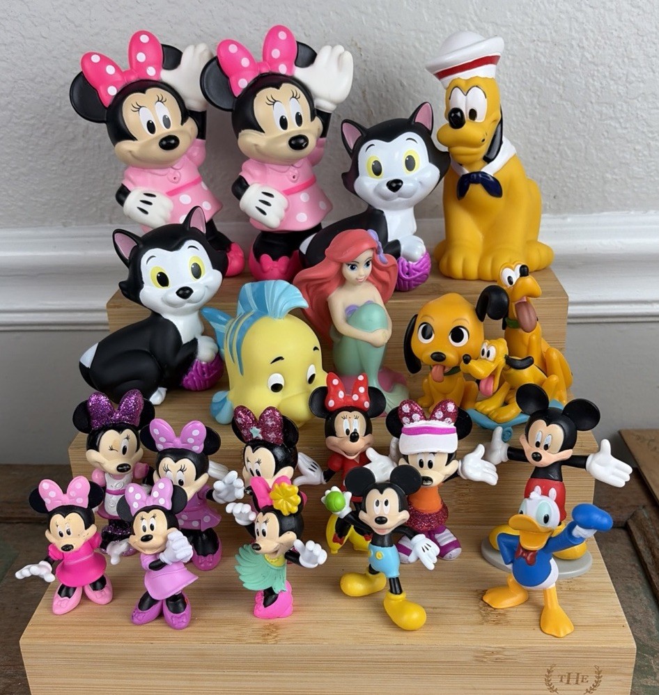Disney Minnie Mouse Lot Of 21 Figures Pluto Mickey Donald Duck Little Mermaid Disney Minnie Mouse Lot Of 21 Figures Pluto Mickey Donald Duck Little Mermaid