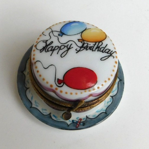 Peint Main France Limoges Happy Birthday Cake Metal Spoon 2067/3000 Trinket Box Peint Main France Limoges Happy Birthday Cake Metal Spoon 2067/3000 Trinket Box