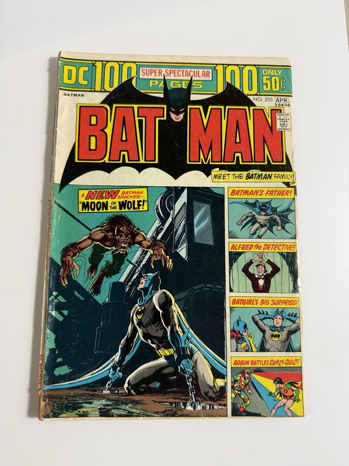 BATMAN #255 100 PAGE GIANT MAN-BAT VF+ 1974 NEAL ADAMS COVER BATMAN #255 100 PAGE GIANT MAN-BAT VF+ 1974 NEAL ADAMS COVER