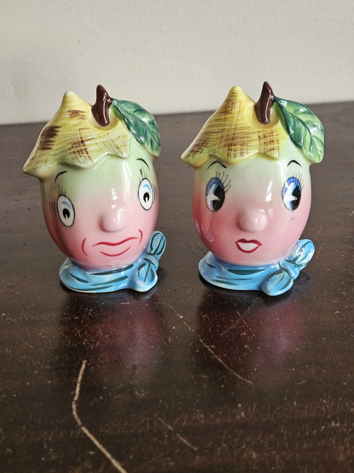 Vtg 1950s PY Miyao Japan Anthropomorphic Apple Salt & Pepper Shakers Coronet MCM Vtg 1950s PY Miyao Japan Anthropomorphic Apple Salt & Pepper Shakers Coronet MCM