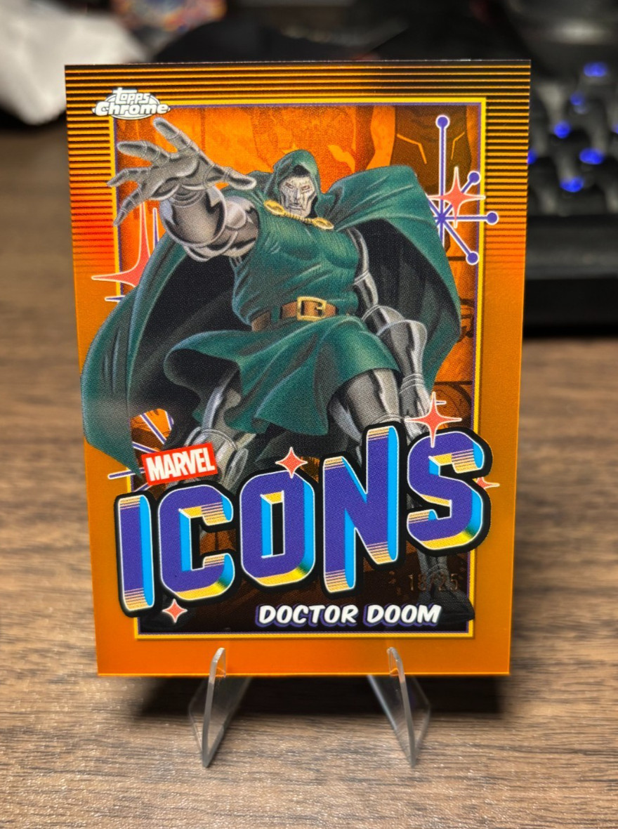 2025 Topps Chrome Marvel Doctor Doom MI-1 Marvel Icons Orange Refractor /25 2025 Topps Chrome Marvel Doctor Doom MI-1 Marvel Icons Orange Refractor /25