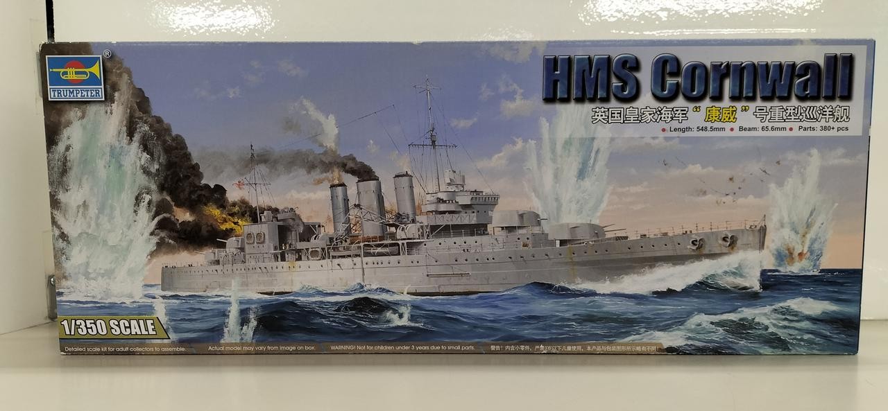 1/350 Royal Navy Model Number Heavy Cruiser HMS Cornwall Trumpeter 1/350 Royal Navy Model Number Heavy Cruiser HMS Cornwall Trumpeter