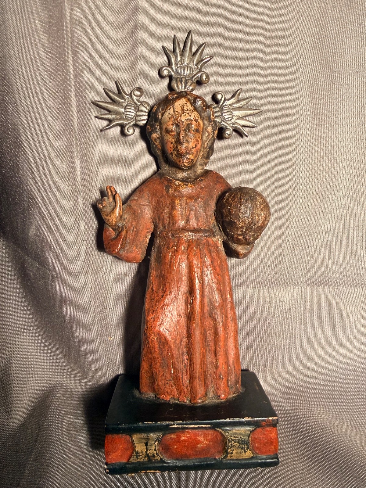 santos antique Christ with silver potencias