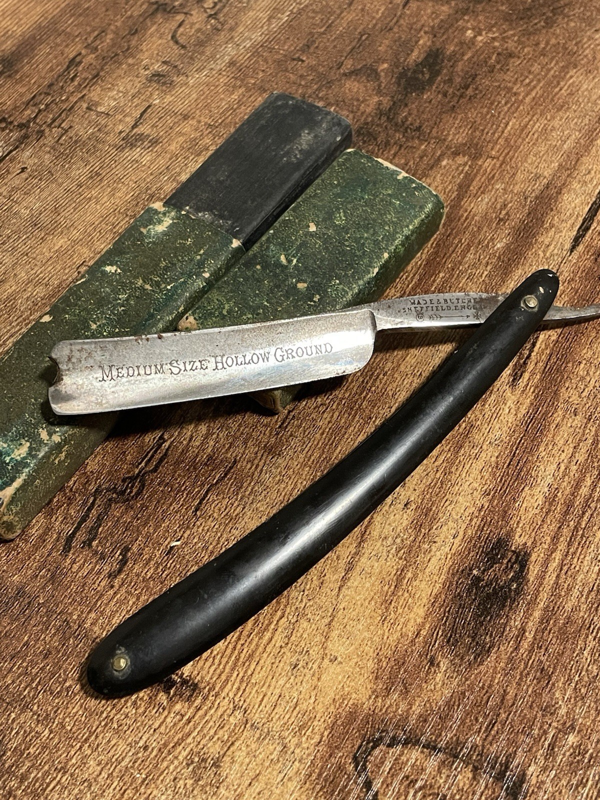 Antique Wade & Butcher Celebrated Hollow Ground Straight Razor