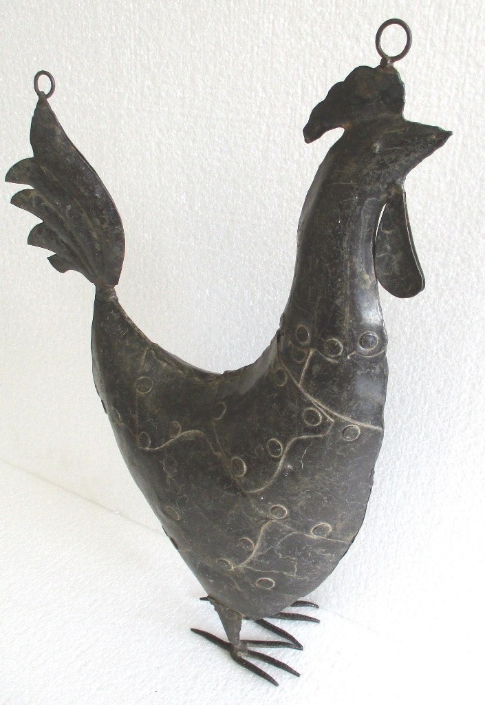 ANTIQUE ADVERTISEMENT TRADE SIGN RIVETED ROOSTER .