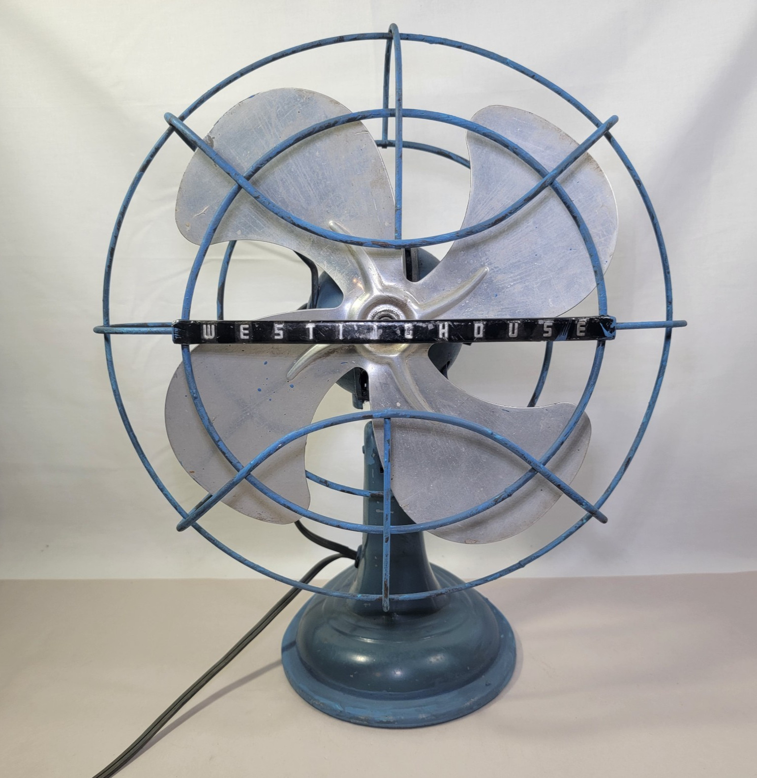 Vtg 1950s Westinghouse Fan 138142 Working Good and Oscillates But Disconnected Vtg 1950s Westinghouse Fan 138142 Working Good and Oscillates But Disconnected