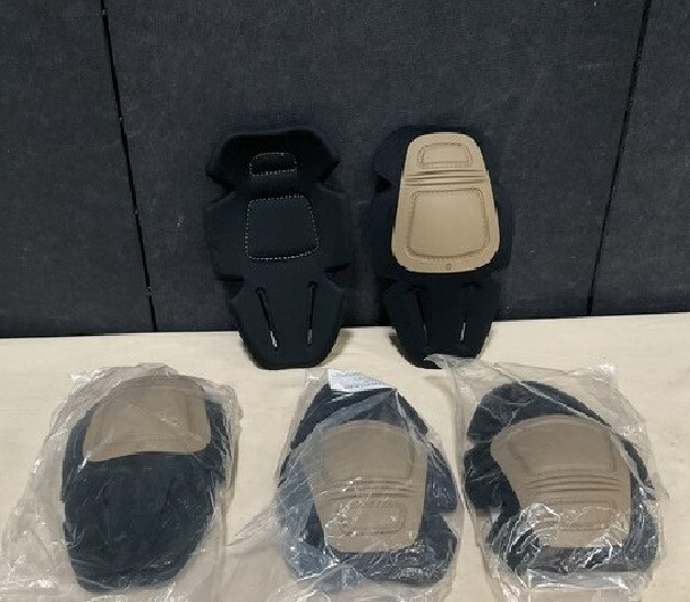 Crye Precision AirFlex Combat Knee Pads KHAKI SET PAD-KC3-01-000 5571 New Crye Precision AirFlex Combat Knee Pads KHAKI SET PAD-KC3-01-000 5571 New
