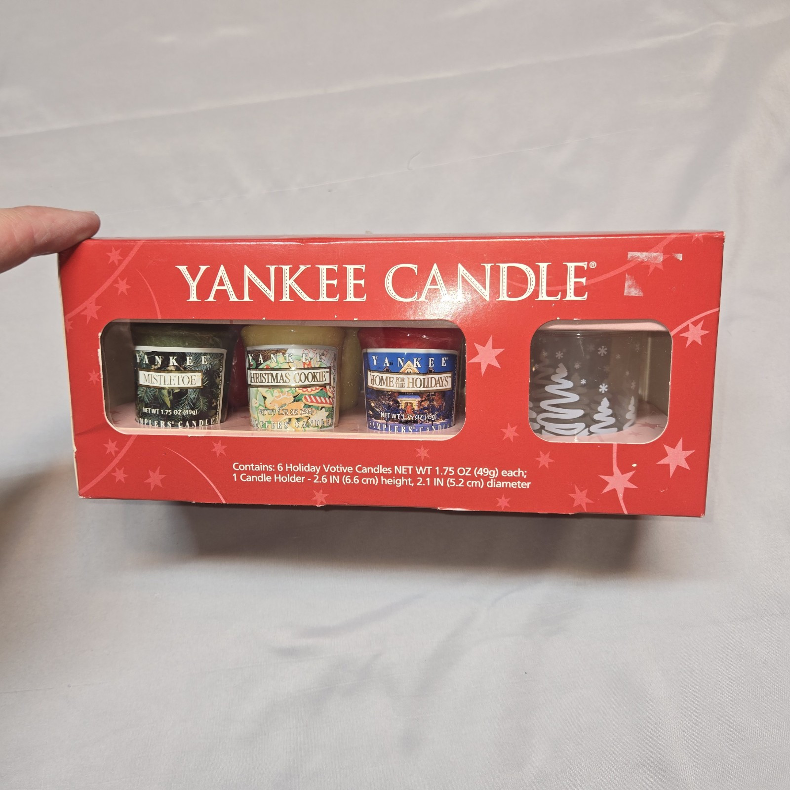 Vtg Yankee Candle Christmas Gift Set 6 Votives 1 Votive Holder NIB Vtg Yankee Candle Christmas Gift Set 6 Votives 1 Votive Holder NIB