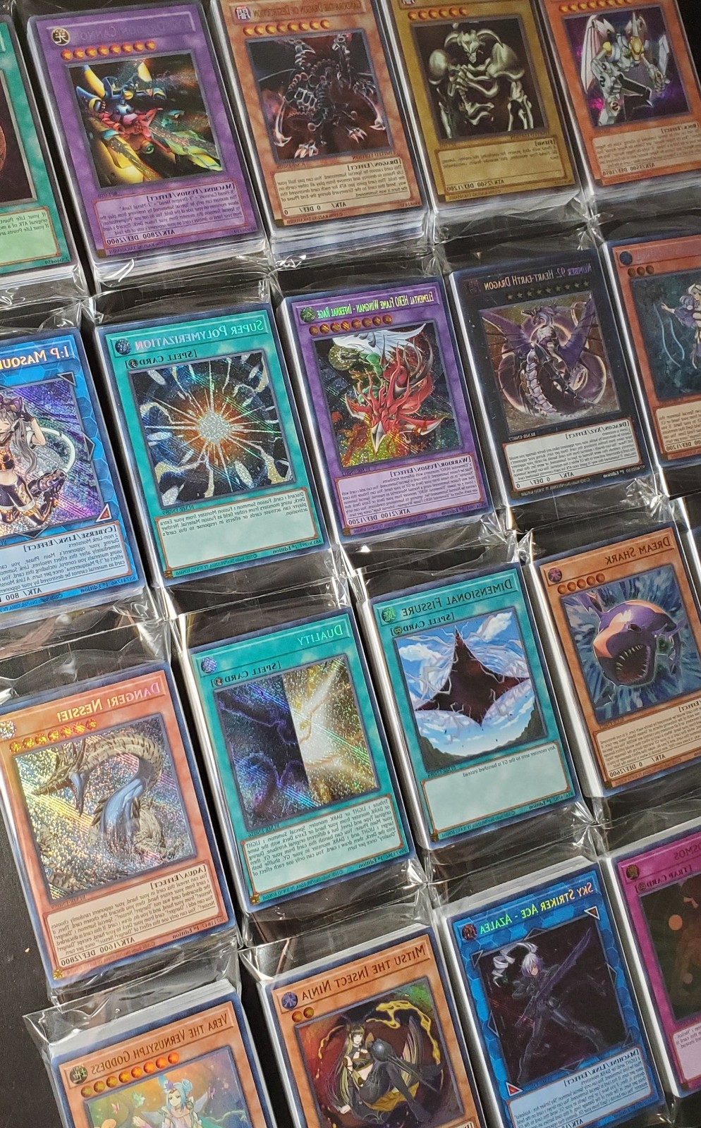 YUGIOH 100 CARD ALL HOLOGRAPHIC HOLO FOIL COLLECTION LOT SUPER, ULTRA, SECRETS YUGIOH 100 CARD ALL HOLOGRAPHIC HOLO FOIL COLLECTION LOT SUPER, ULTRA, SECRETS