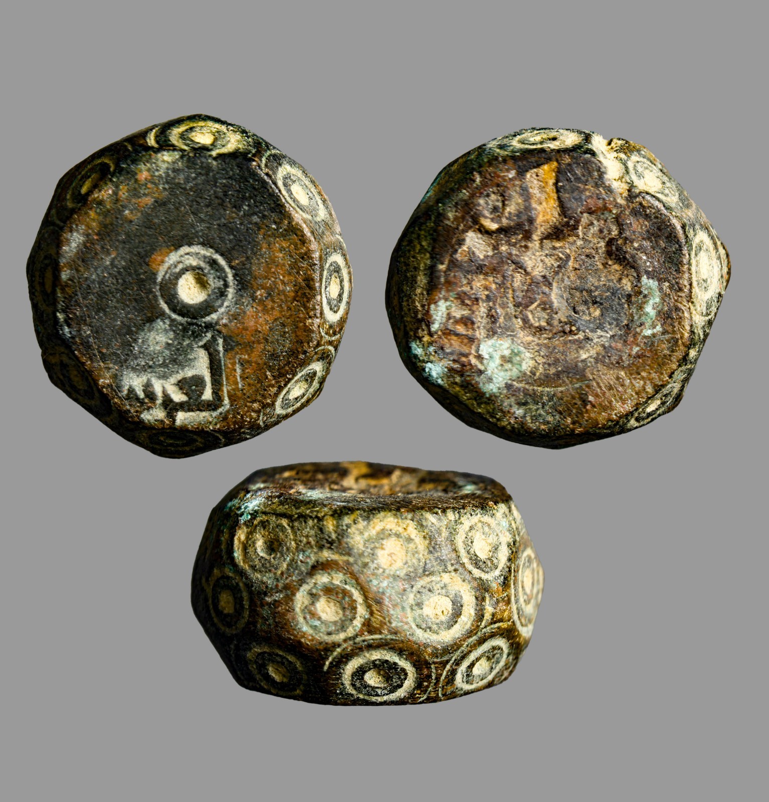 Ancient Early Islamic Umayyad Byzantine Bronze Weight 20.97g Kufic Countermark Ancient Early Islamic Umayyad Byzantine Bronze Weight 20.97g Kufic Countermark