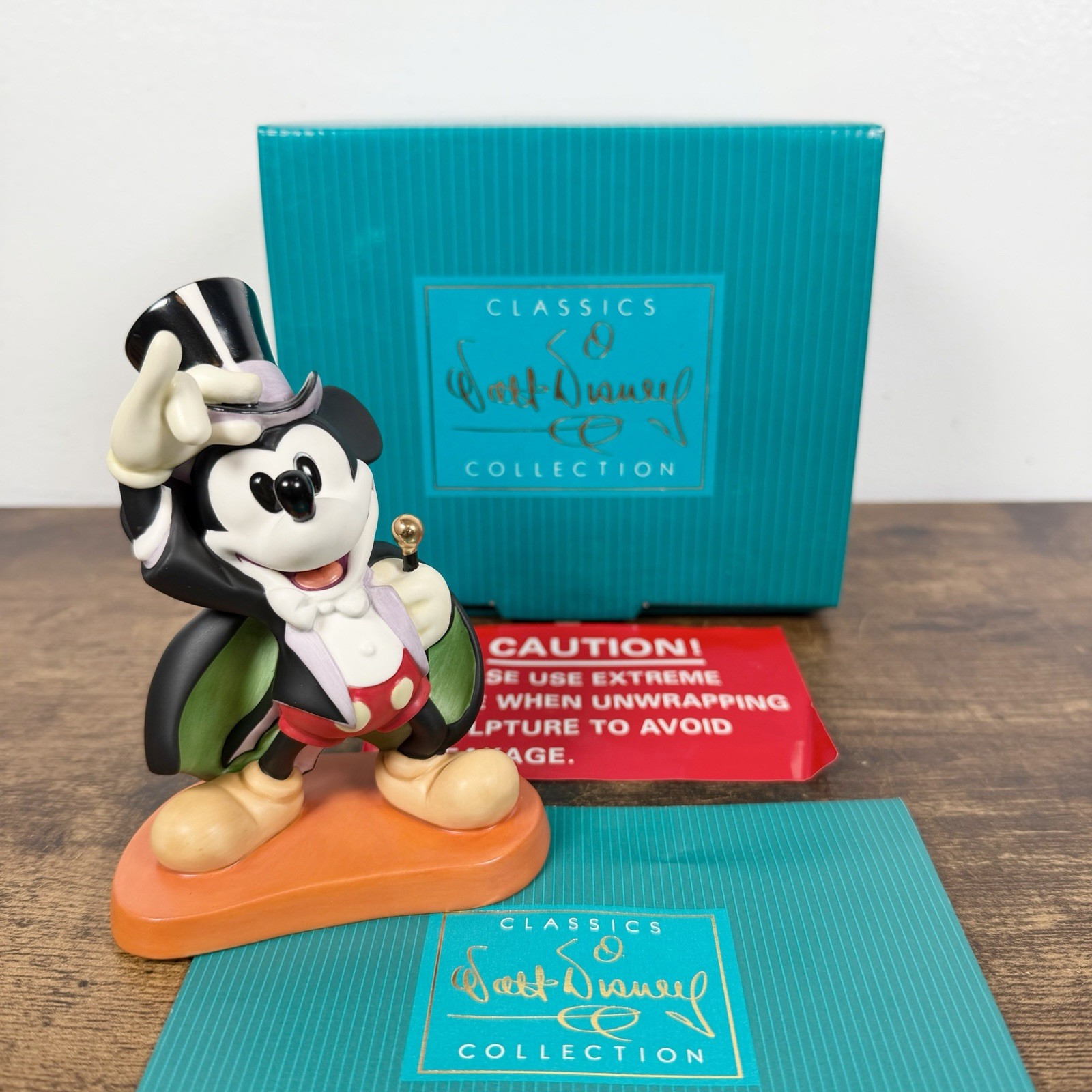 Vintage WDCC On With the Show Disney's Magician Mickey NEW in Box with COA Vintage WDCC On With the Show Disney's Magician Mickey NEW in Box with COA