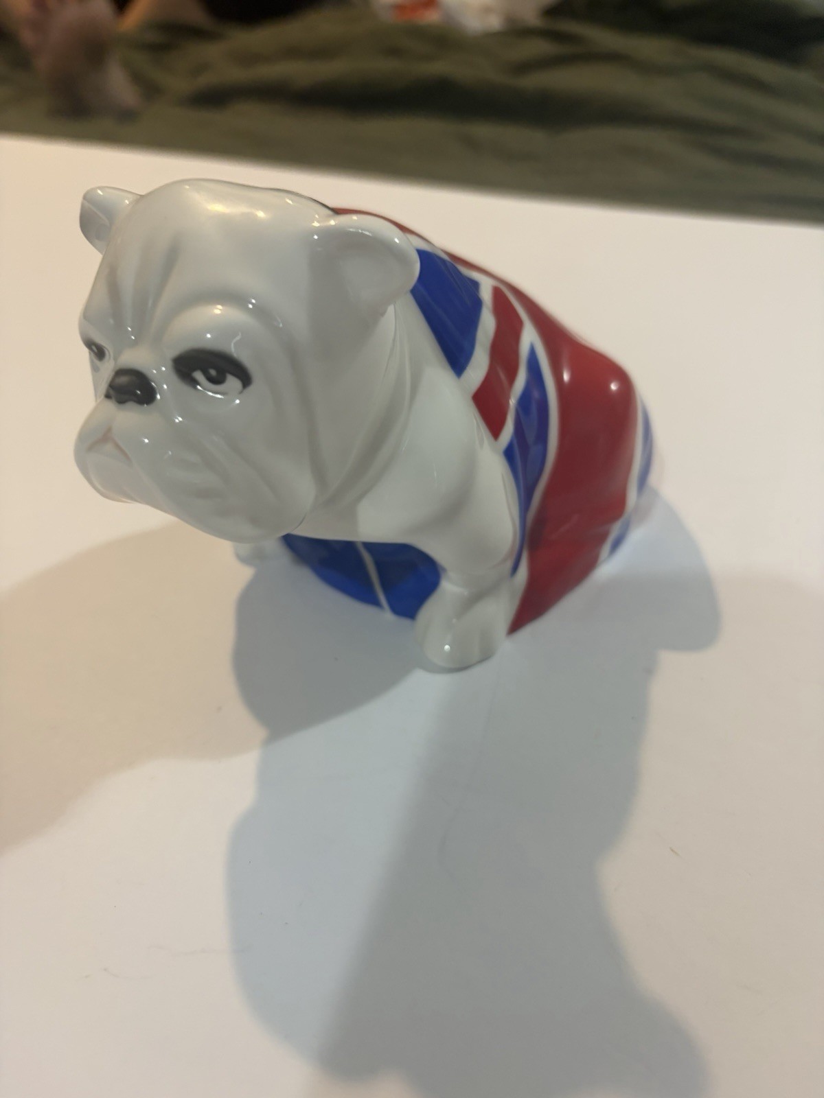 Royal Doulton Jack the Bulldog (Skyfall Edition) figurine DD-007 Fine Bone China Royal Doulton Jack the Bulldog (Skyfall Edition) figurine DD-007 Fine Bone China