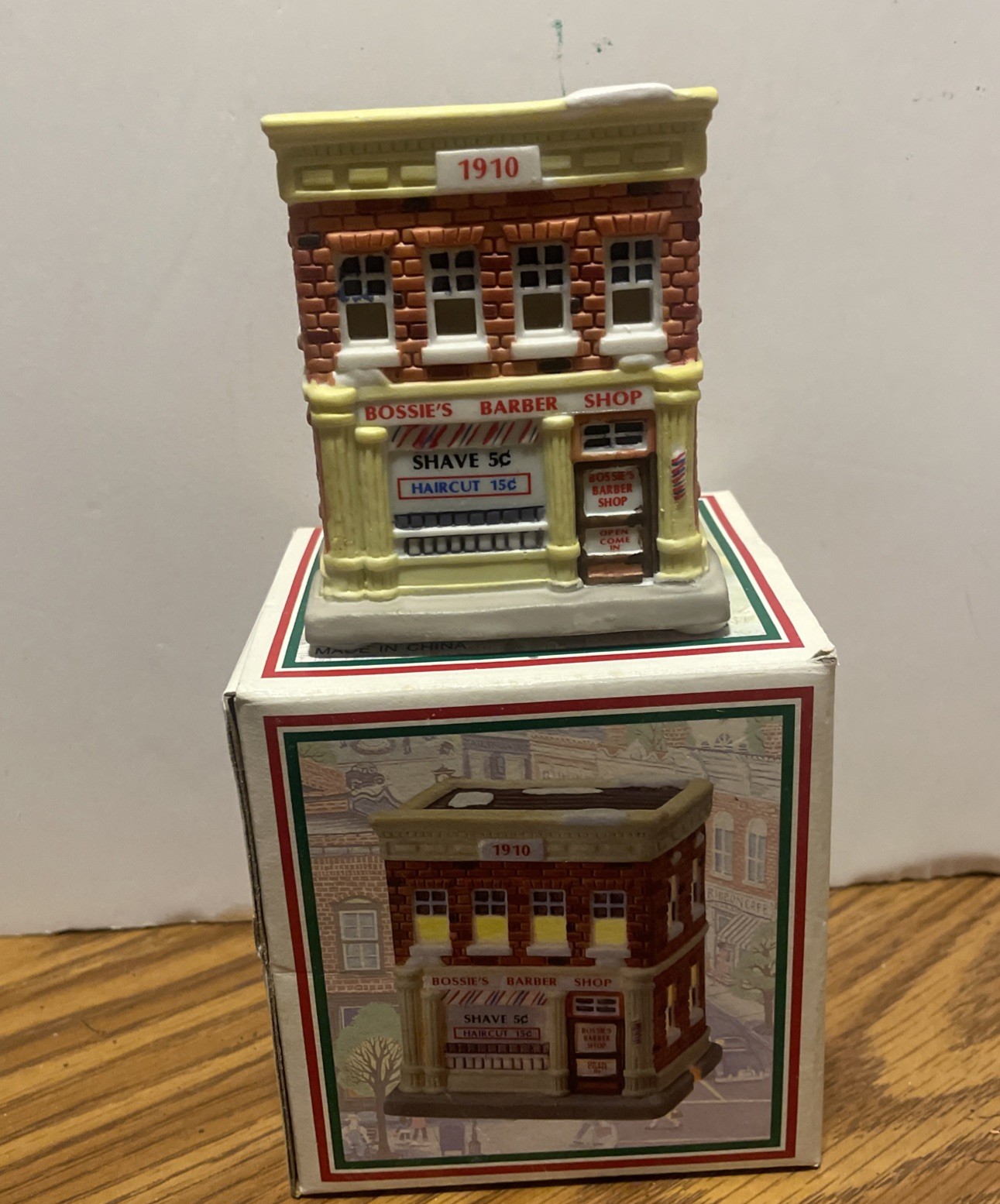 NEW VTG 1993 Home Town America Porcelain Bossie's Barber Shop 4” Tall NOS NEW VTG 1993 Home Town America Porcelain Bossie's Barber Shop 4” Tall NOS