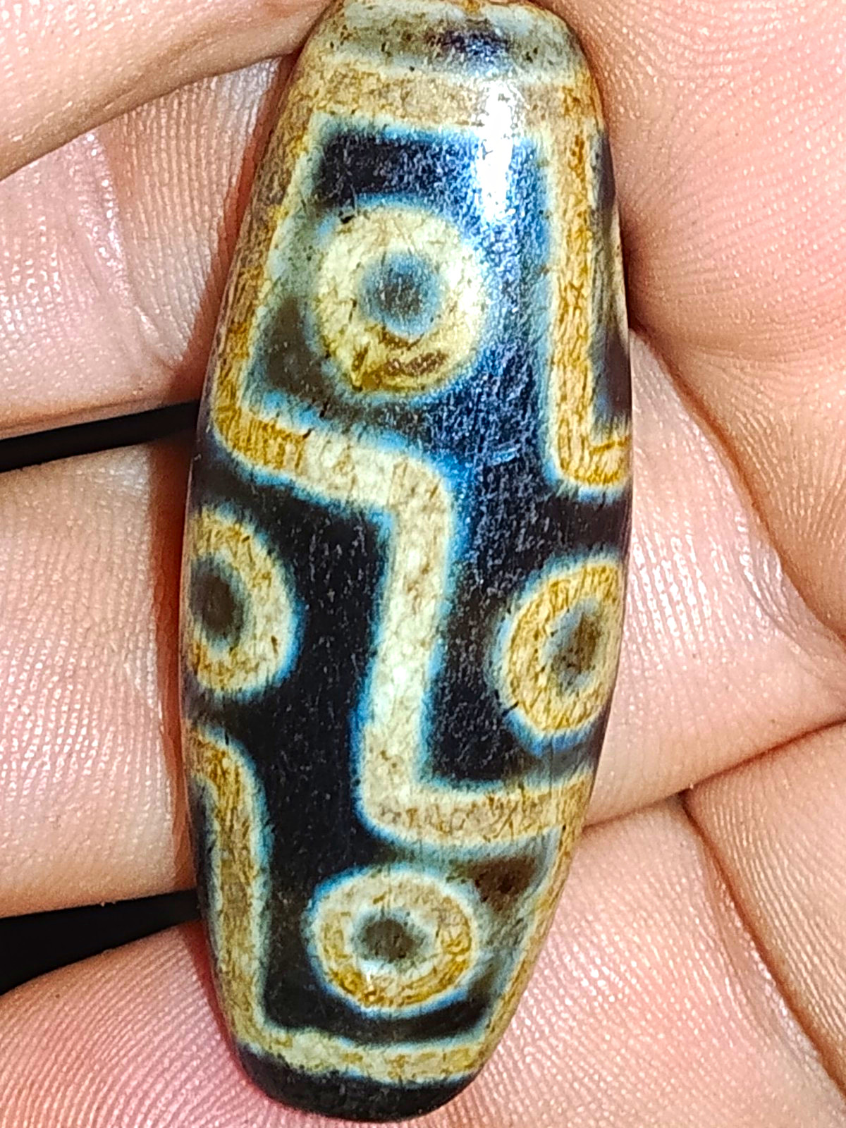 Pre-1400 Indo/Tibetan Old Agate 9 Eye Motif Dzi Bead 50*18*13mm 17.1 Grams Pre-1400 Indo/Tibetan Old Agate 9 Eye Motif Dzi Bead 50*18*13mm 17.1 Grams