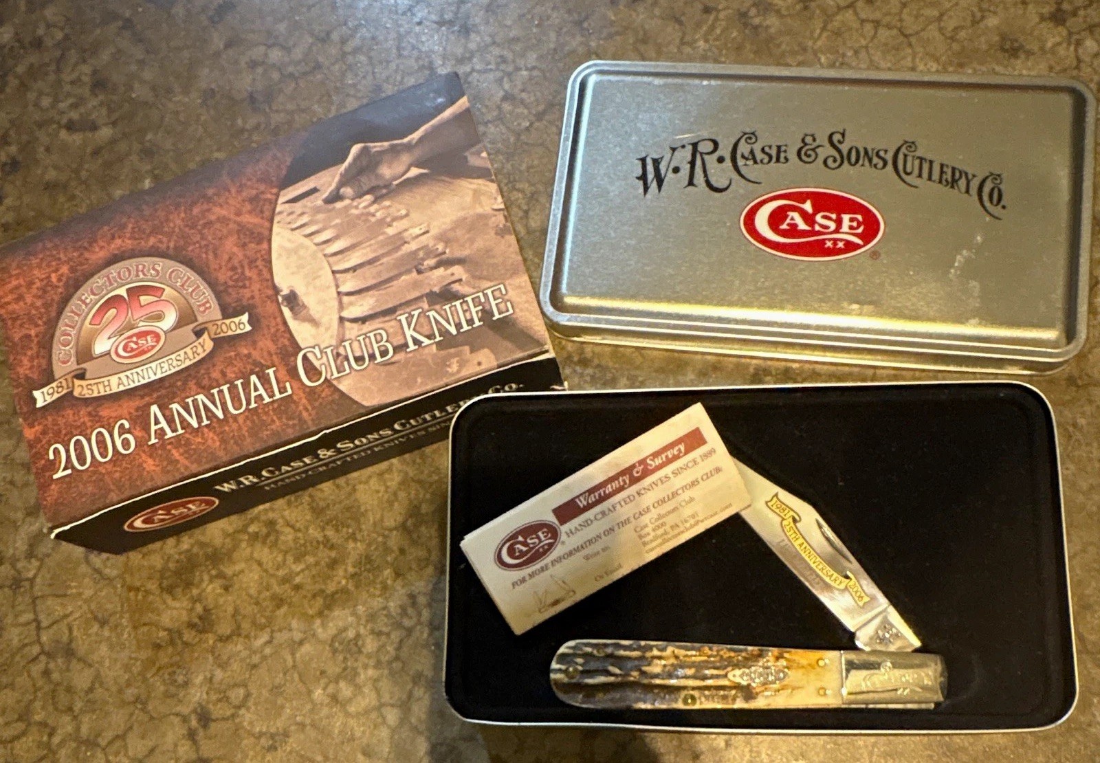 Case XX 2006 Collectors Club Grand Dad Barlow 2-Blade Stag w/ Tin 25 Anniversary Case XX 2006 Collectors Club Grand Dad Barlow 2-Blade Stag w/ Tin 25 Anniversary