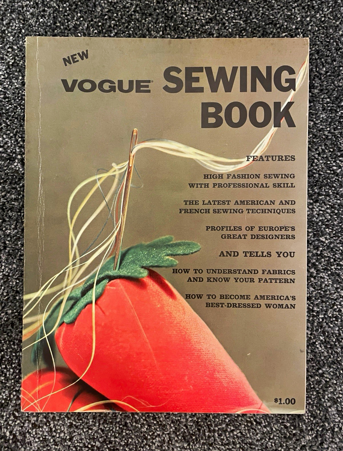 Vintage 1964 Vogue Original Sewing Manual Book Vintage 1964 Vogue Original Sewing Manual Book