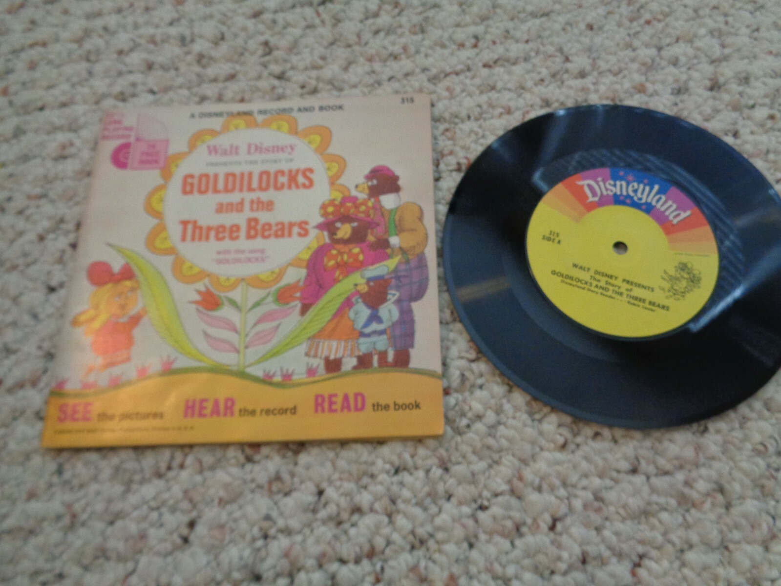 1967 DISNEYLAND WALT DISNEY GOLDILOCKS & THE 3 BEARS 33 1/3 RECORD & BOOK #315 1967 DISNEYLAND WALT DISNEY GOLDILOCKS & THE 3 BEARS 33 1/3 RECORD & BOOK #315