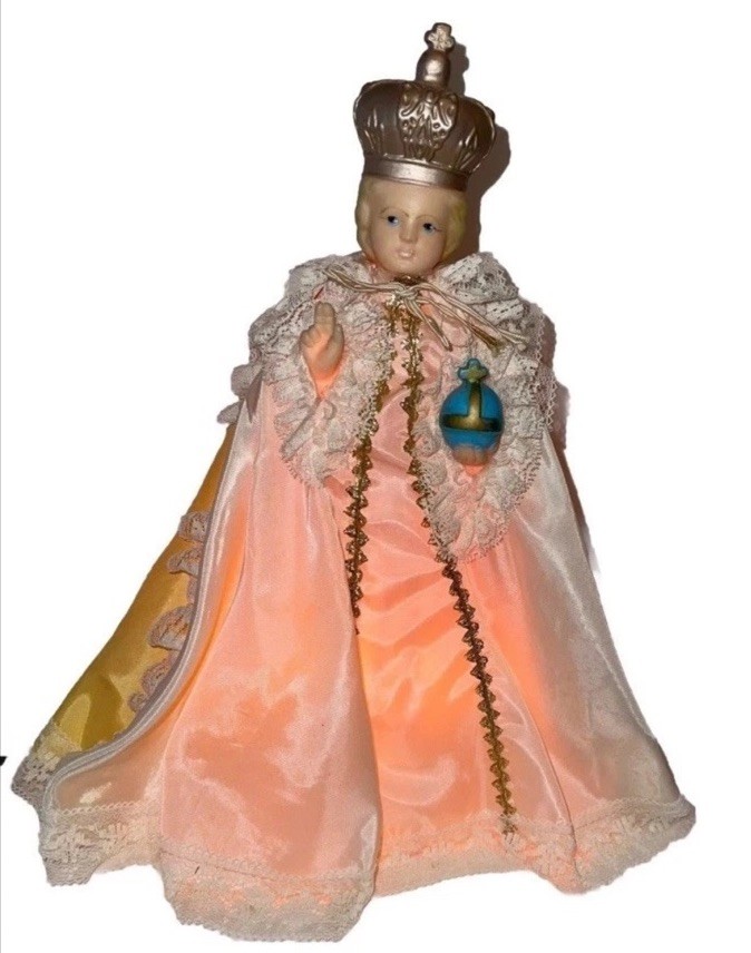 Beautiful Vintage Infant Jesus Of Prague Night Light Nightlight Portable Lamp Beautiful Vintage Infant Jesus Of Prague Night Light Nightlight Portable Lamp