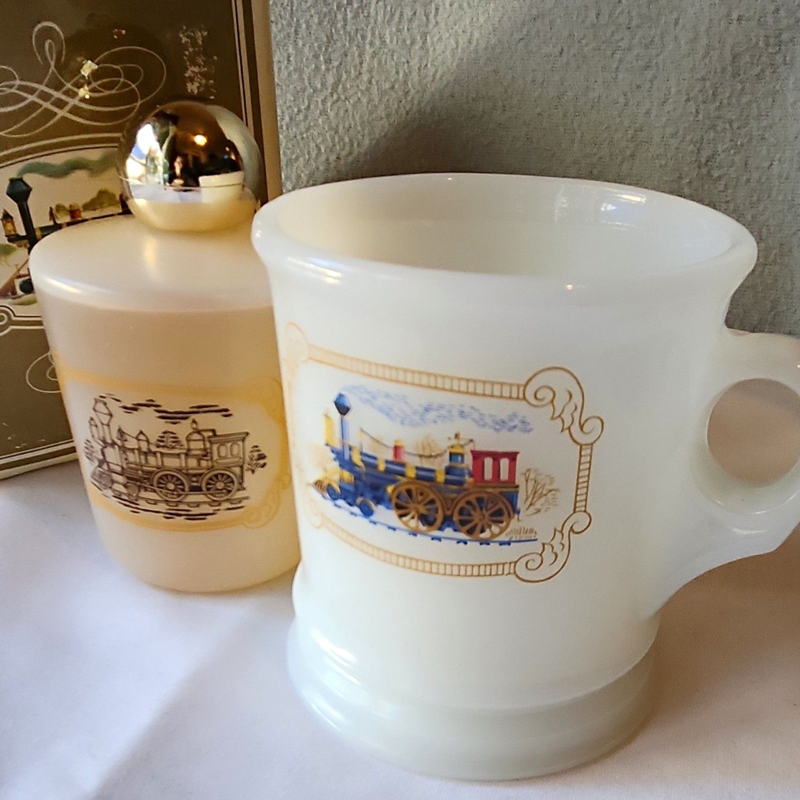 Vintage 1970s Avon Iron Horse Shaving Mug Leather After Shave Boxed Set Train Vintage 1970s Avon Iron Horse Shaving Mug Leather After Shave Boxed Set Train