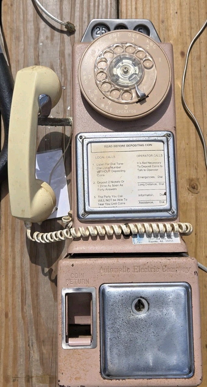 Vintage 1950’s Payphone Pink In Good Condition, Working Phone Whrn Last Used Vintage 1950’s Payphone Pink In Good Condition, Working Phone Whrn Last Used