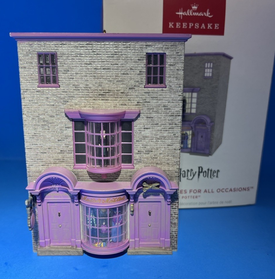 HARRY POTTER SPECIAL LIGHTING HALLMARK KEEPSAKE ORNAMENT NEW HARRY POTTER SPECIAL LIGHTING HALLMARK KEEPSAKE ORNAMENT NEW