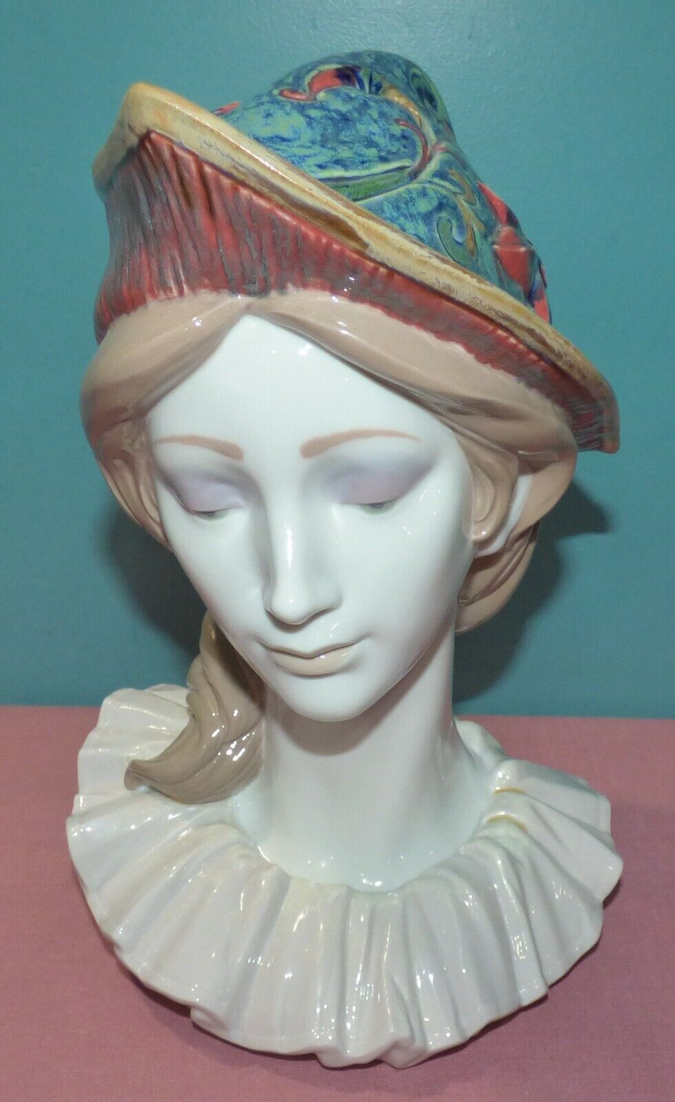 Lladro Columbiana Porcelain Head Figure #6435