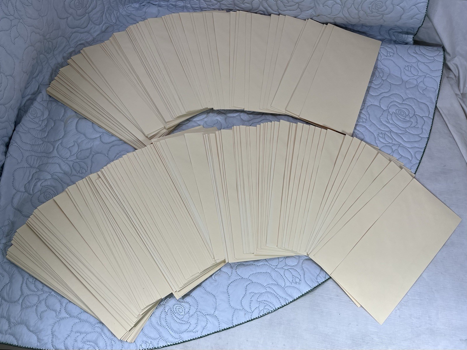 LOT OF 160 UNUSED Vintage Classic Stationary Desk Wedding Invitations Envelopes LOT OF 160 UNUSED Vintage Classic Stationary Desk Wedding Invitations Envelopes
