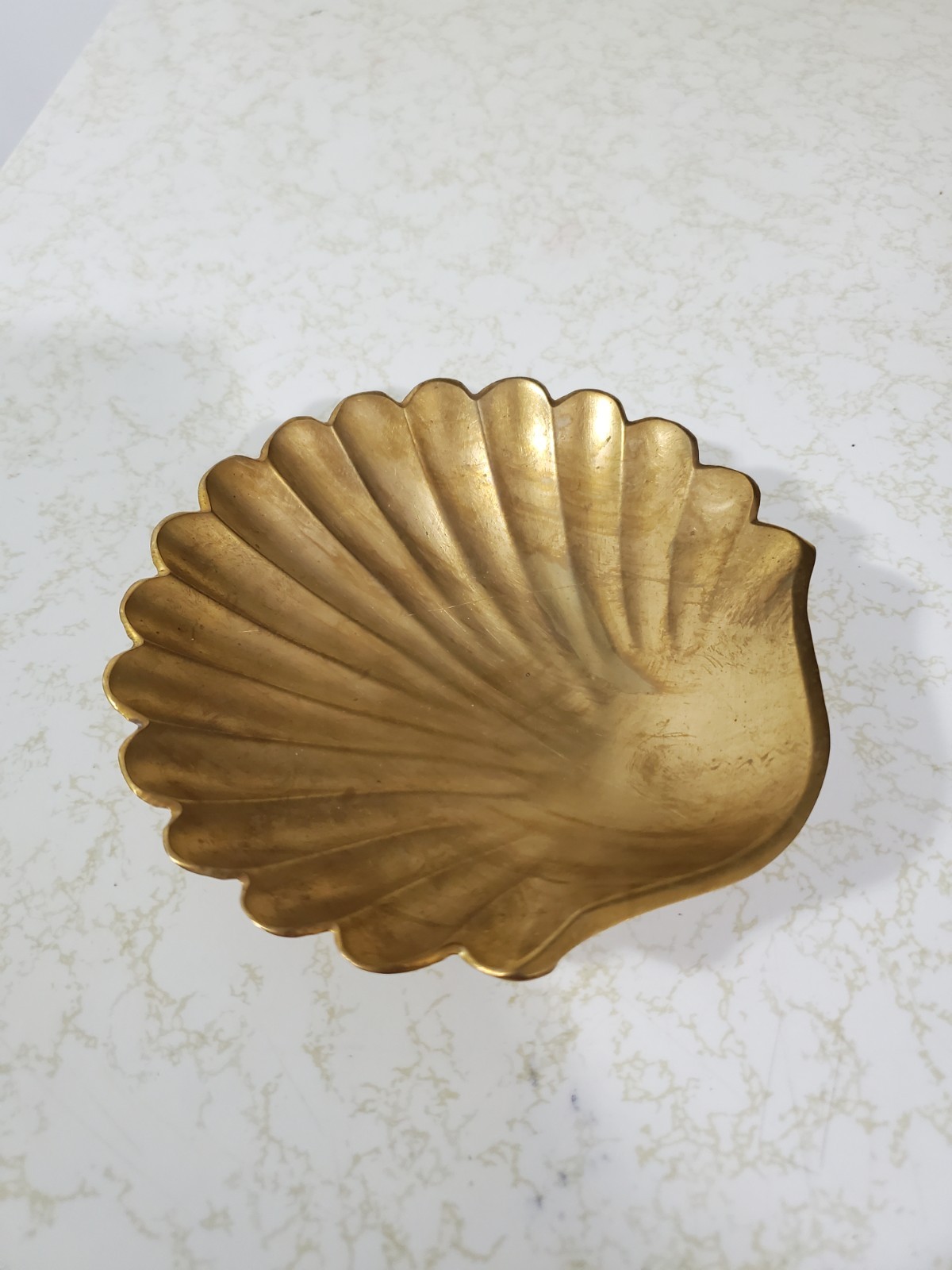 Nice Older Vintage Trinket Dish Clam Shell Brass Very Sturdy 5" Footed Nice Older Vintage Trinket Dish Clam Shell Brass Very Sturdy 5" Footed