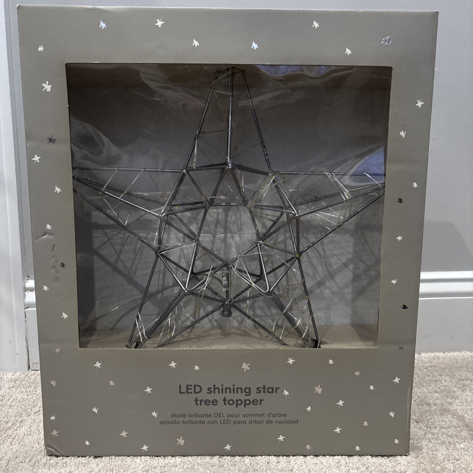 West Elm LED Shining Star Tree Topper Silver Metal 14” West Elm LED Shining Star Tree Topper Silver Metal 14”