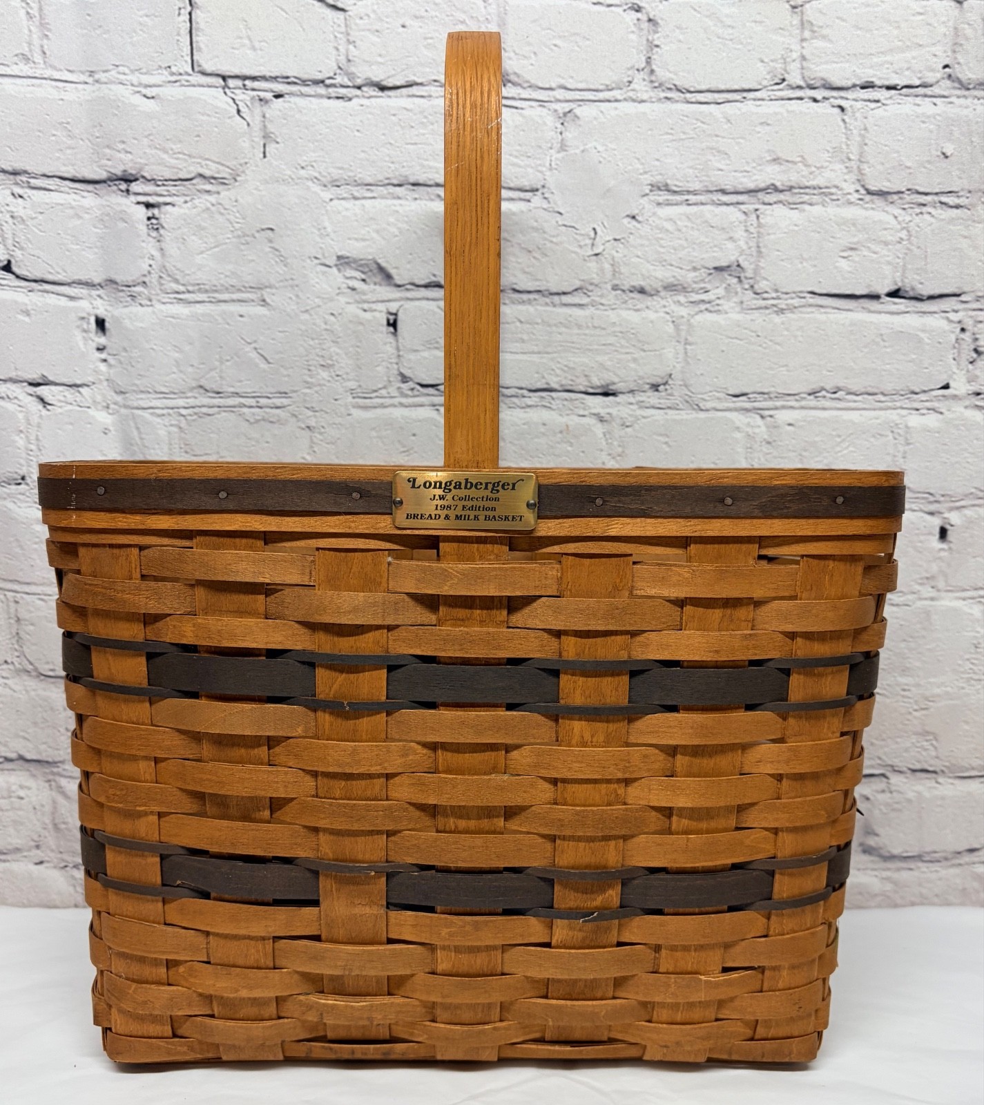 Longaberger J. W. Collection 1987 Edition Bread and Milk Basket