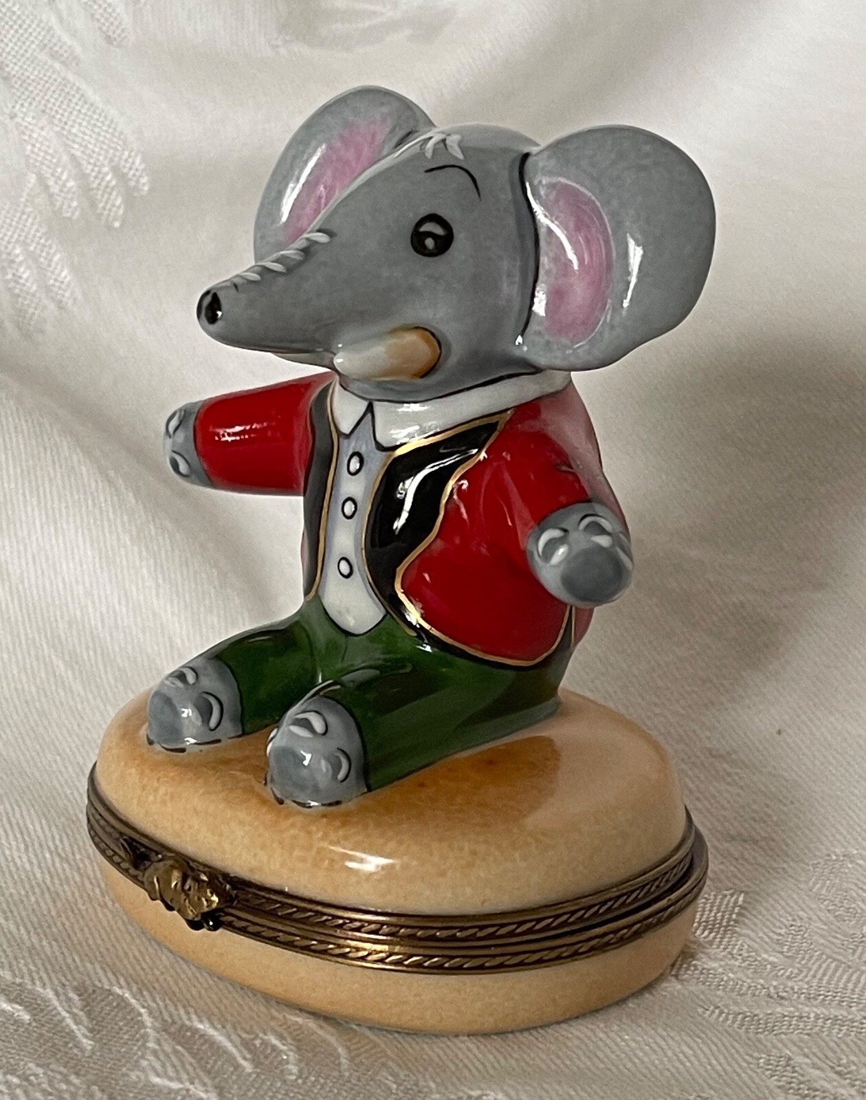 Rare & Retired Limoges Peint Mein Trinket Box - BABAR - Red Jacket, Black Lapels Rare & Retired Limoges Peint Mein Trinket Box - BABAR - Red Jacket, Black Lapels