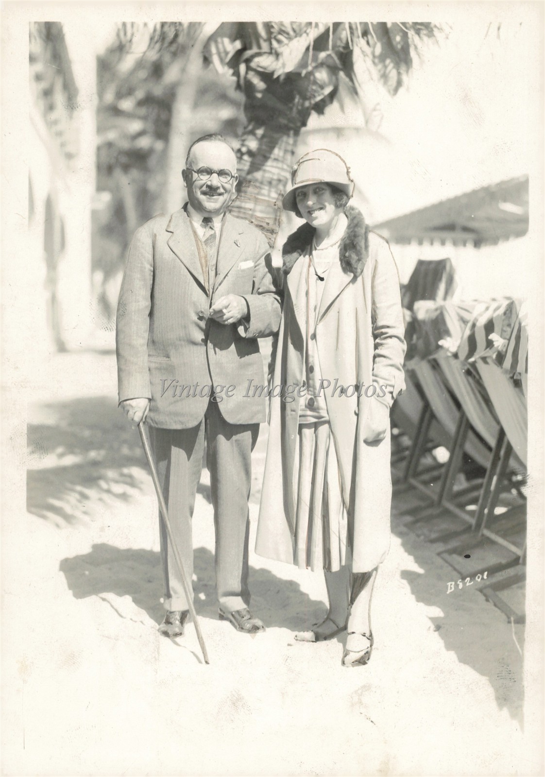1926 Mrs EF Coulon Boston MA First Visit Miami FL Beautiful Woman Palm Photo 1926 Mrs EF Coulon Boston MA First Visit Miami FL Beautiful Woman Palm Photo