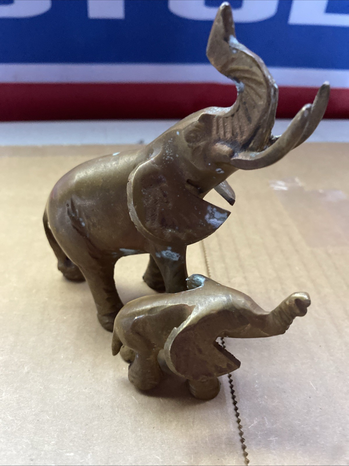 Vintage Solid Brass Elephants Mother and Baby Elephant Figurine 5" x 5" Tall Vintage Solid Brass Elephants Mother and Baby Elephant Figurine 5" x 5" Tall