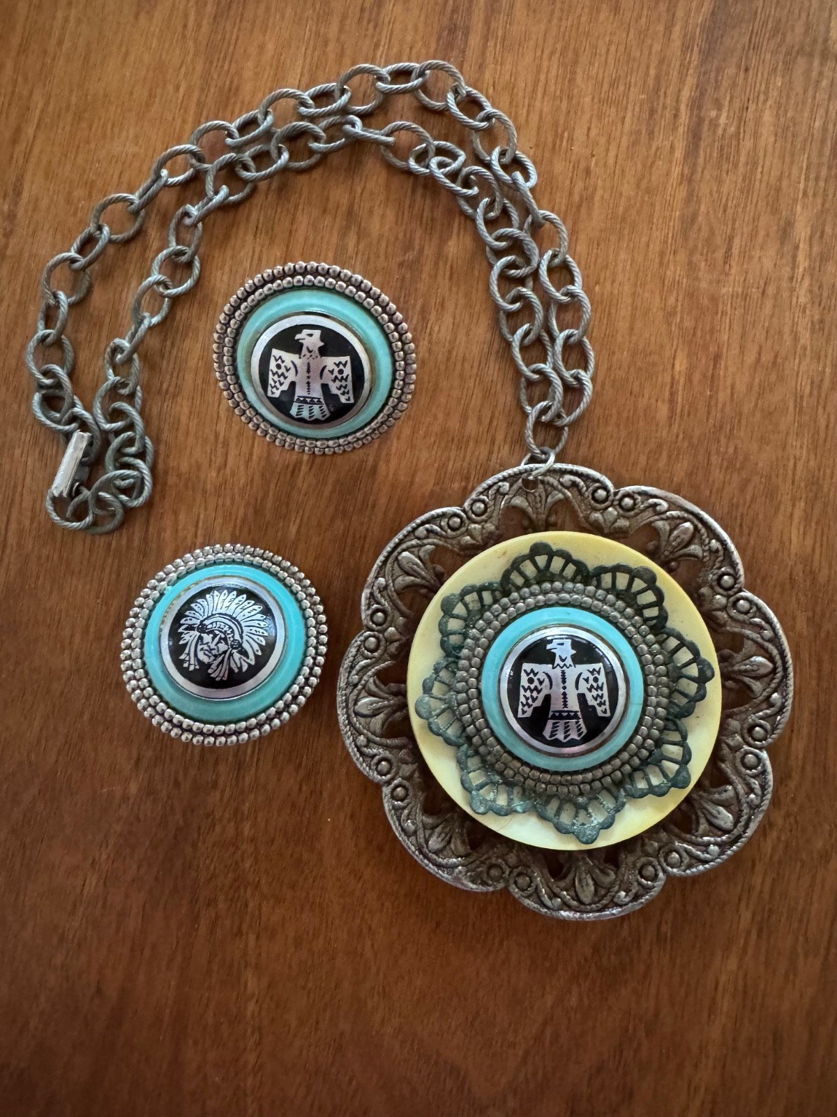Vintage Southwestern Native American-Style Pendant Necklace and Clip Earrings Vintage Southwestern Native American-Style Pendant Necklace and Clip Earrings