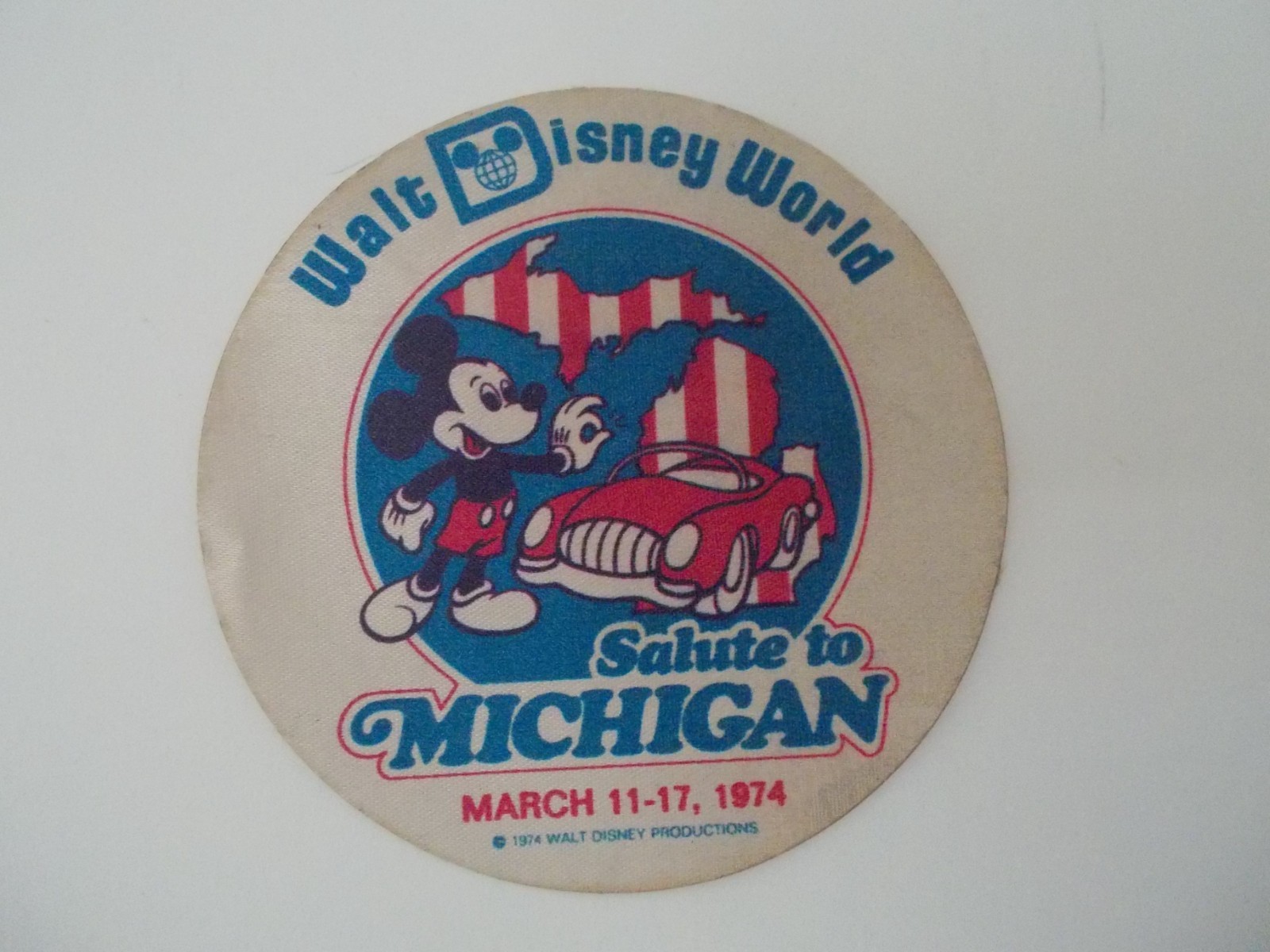 VTG 1974 WALT DISNEY WORLD Salute to Michigan Mickey Mouse Large 4" Sticker VTG 1974 WALT DISNEY WORLD Salute to Michigan Mickey Mouse Large 4" Sticker
