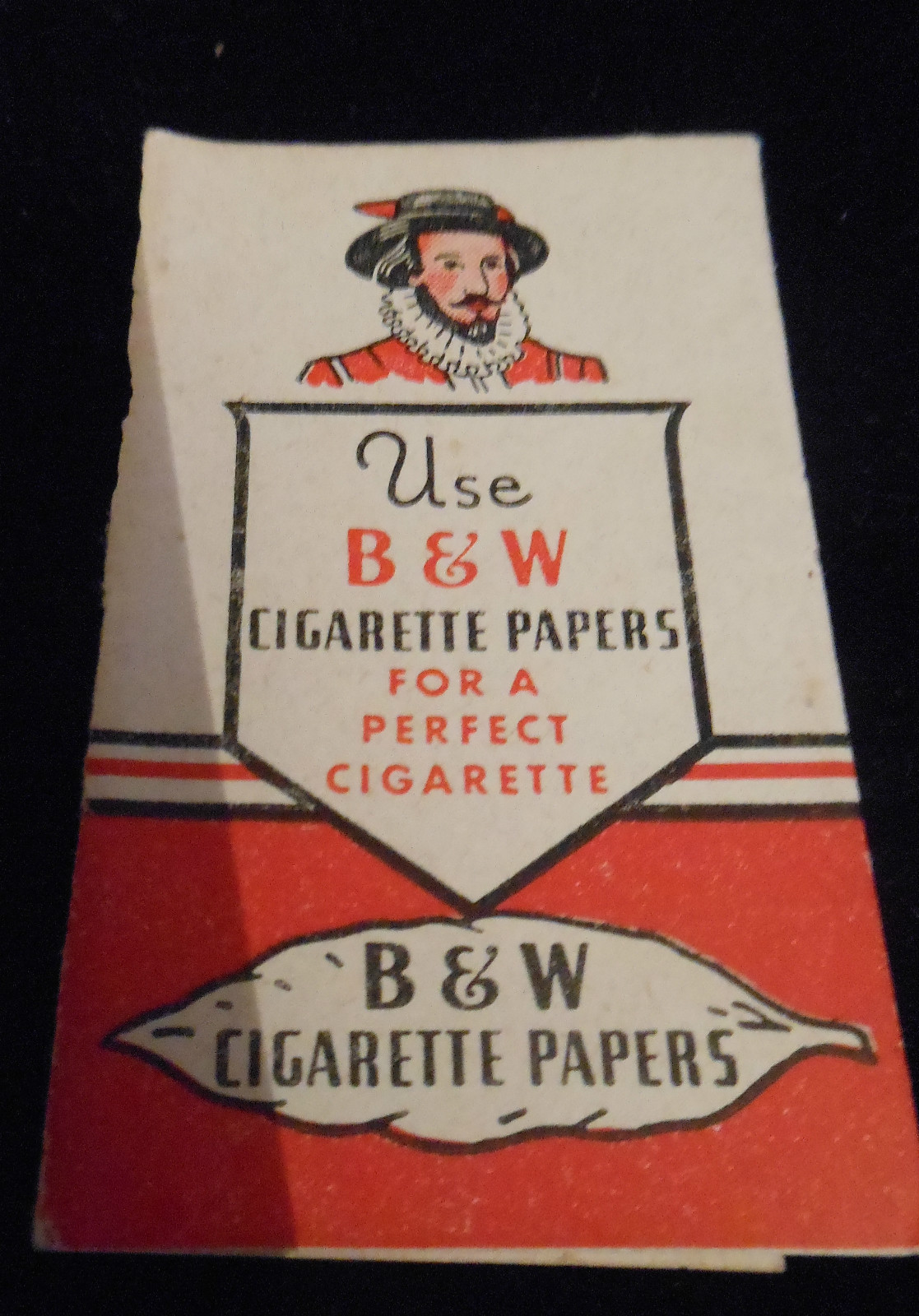 Vintage B & W Cigarette Rolling Papers for a perfect cigarette RED COVER Vintage B & W Cigarette Rolling Papers for a perfect cigarette RED COVER
