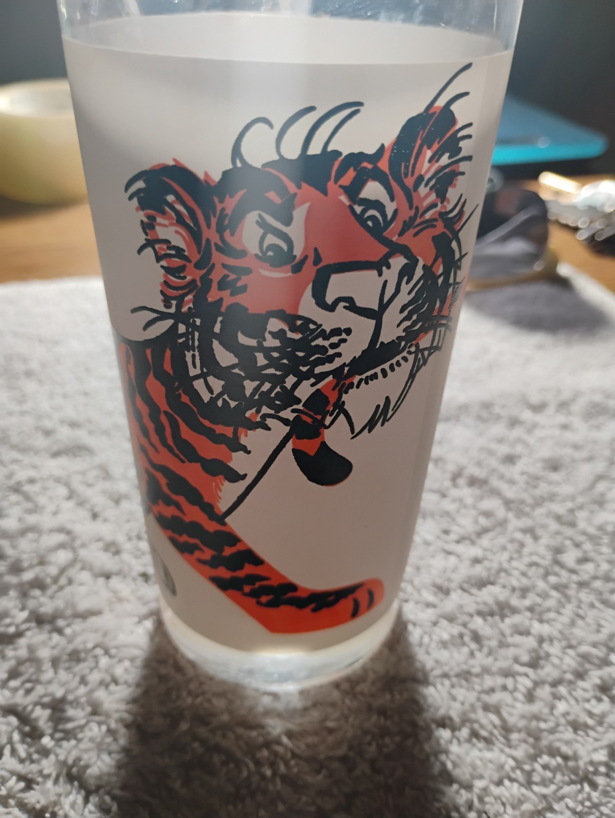 Vintage MCM Esso Put a Tiger in Your Tank Glass Tumbler Advertising Frosted 5.5"