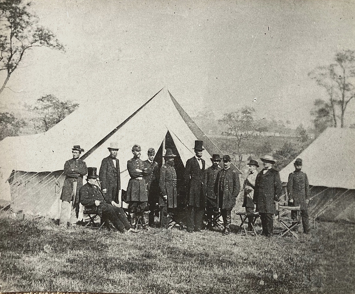 VINTAGE CIVIL WAR PHOTO LINCOLN MCCLELLAN ANTIETAM WEBB X MARKED PRINT VINTAGE CIVIL WAR PHOTO LINCOLN MCCLELLAN ANTIETAM WEBB X MARKED PRINT