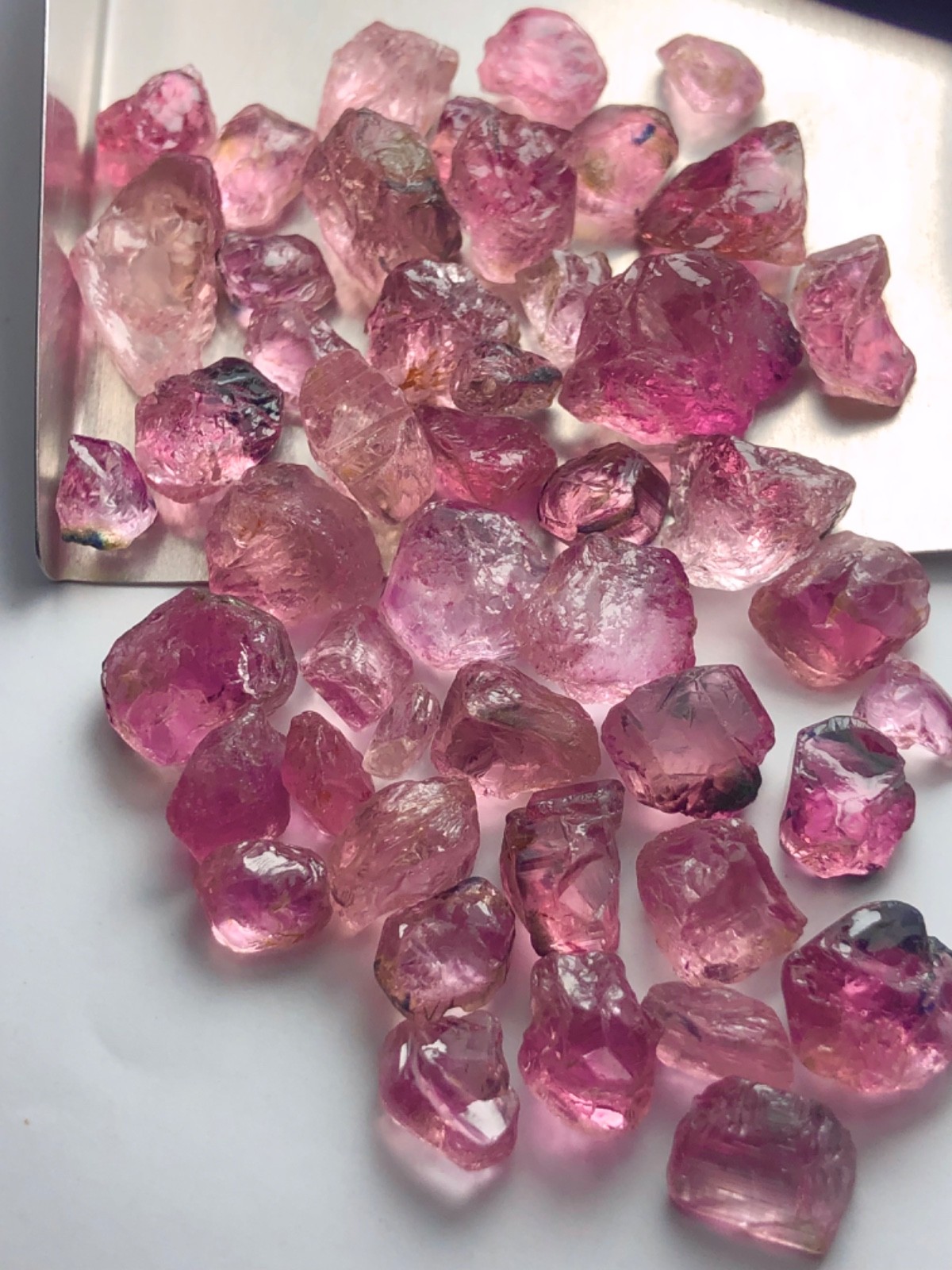 100Carat Mindblowing Rough Tourmaline Natural Baby Pink Color Facet Quality Cong 100Carat Mindblowing Rough Tourmaline Natural Baby Pink Color Facet Quality Cong