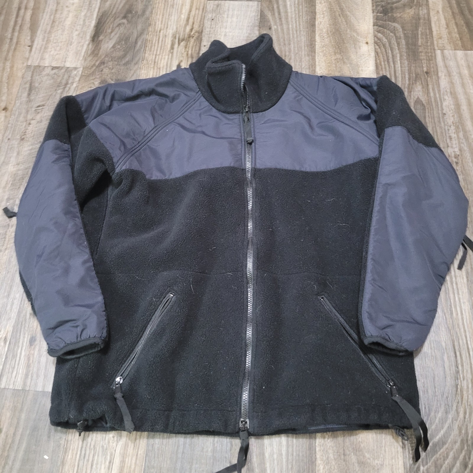 US Army Gen III Cold Weather Jacket Fleece Black Polartec Military Size Small US Army Gen III Cold Weather Jacket Fleece Black Polartec Military Size Small