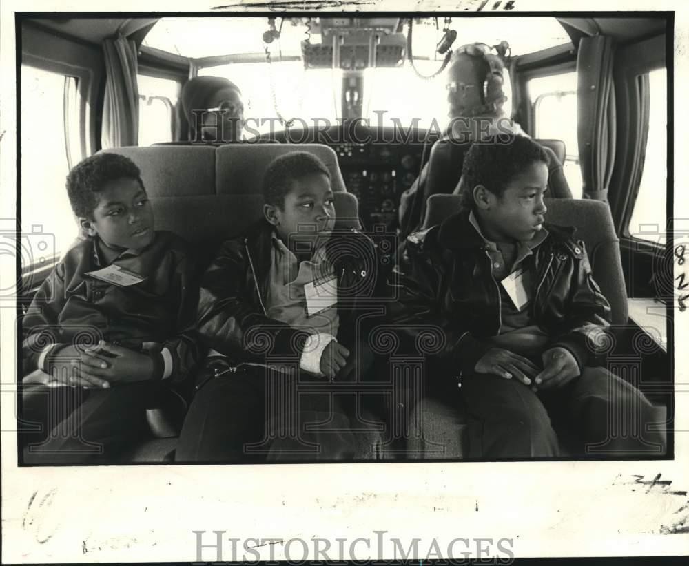 1985 Press Photo Contest-Winning Brothers Take Helicopter Ride, New Orleans