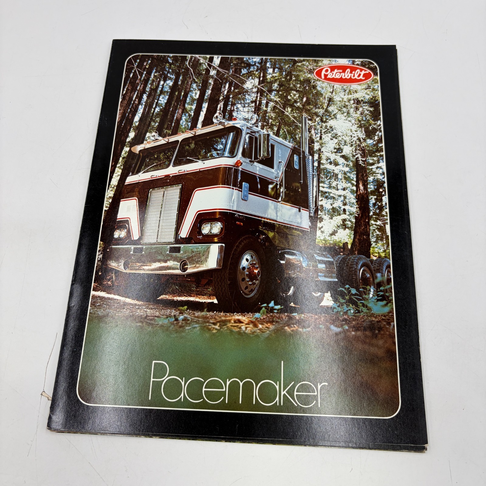 1974 Peterbilt "PACEMAKER" - Original Truck Dealer Sales Brochure / Catalog 1974 Peterbilt "PACEMAKER" - Original Truck Dealer Sales Brochure / Catalog