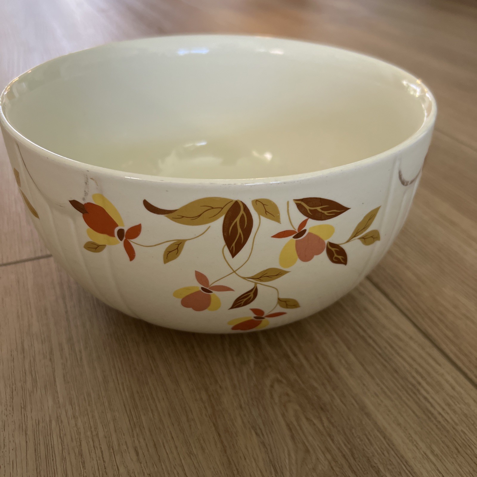 Vintage Hall Jewel Tea Autumn Leaf 9” Large Mixing Bowl Mary Dunbar USA Vintage Hall Jewel Tea Autumn Leaf 9” Large Mixing Bowl Mary Dunbar USA
