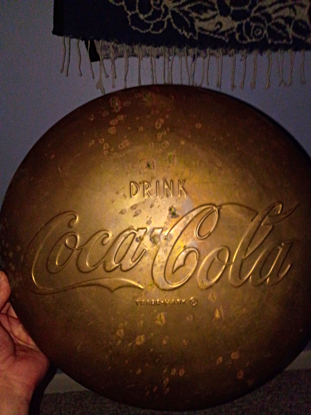 Vintage Gold Coca-Cola Top Antique Collectible Vintage Gold Coca-Cola Top Antique Collectible